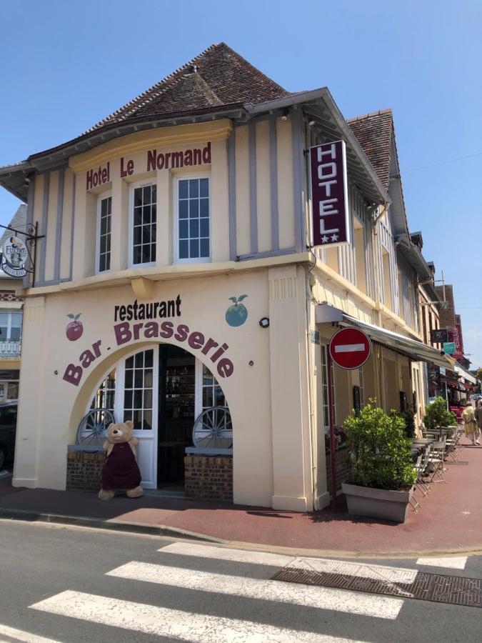 Hotel Le Normand Houlgate Exterior foto